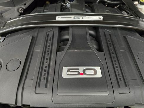 Used 2022 Ford Mustang GT Premium w/ GT Performance Package RWD image 14