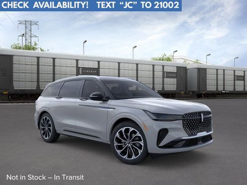 New 2026 Lincoln Nautilus Reserve AWD/4WD image 1