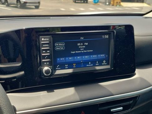 Certified 2025 Nissan Kicks S FWD image 26