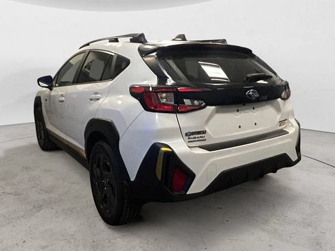 Used 2024 Subaru Crosstrek 2.5i Sport AWD/4WD image 3