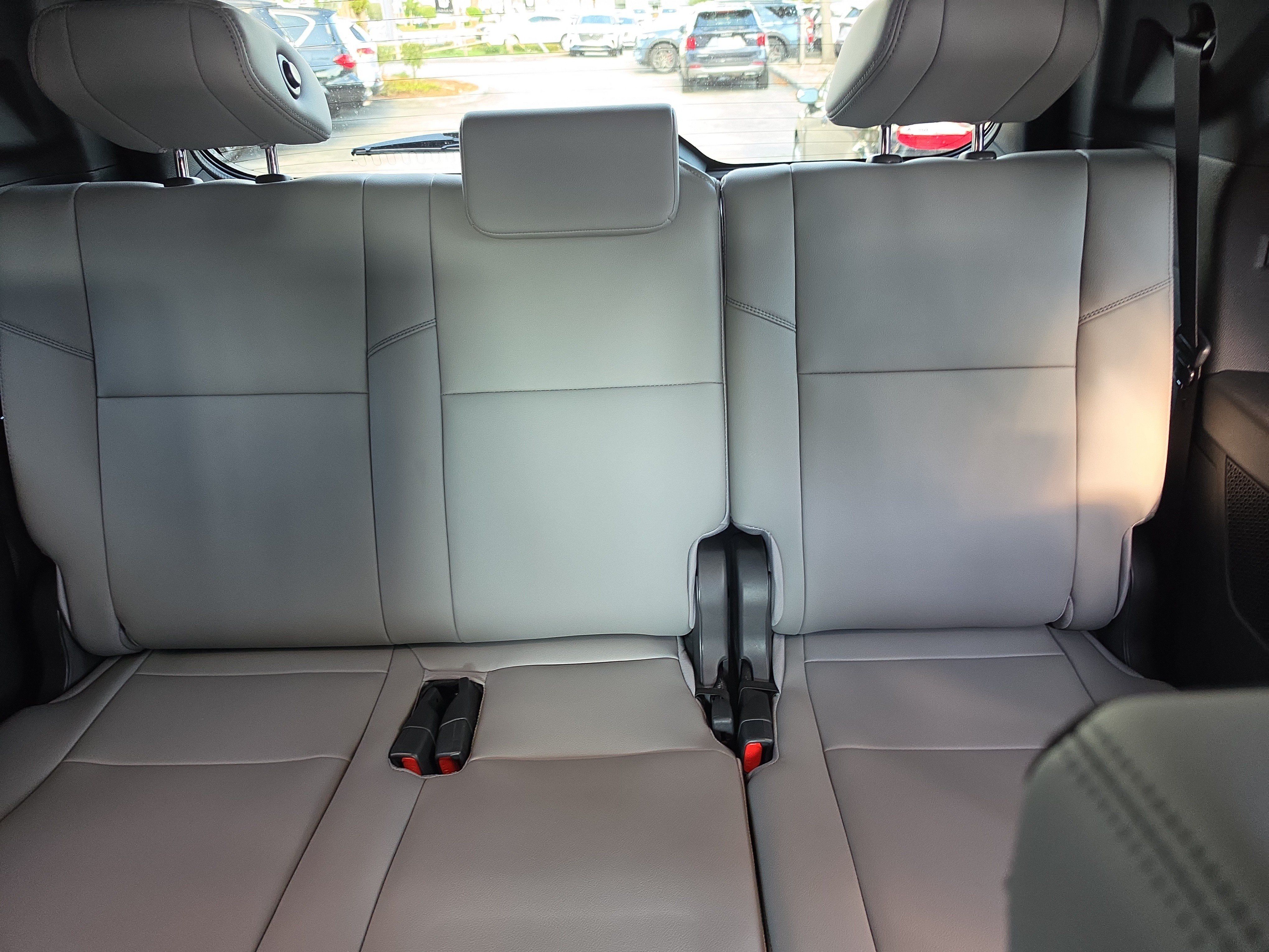 Used 2025 Toyota Sequoia Limited AWD/4WD image 14