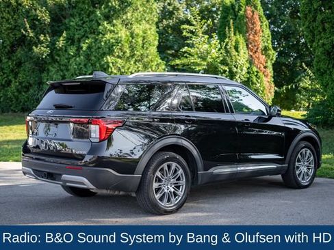 Used 2026 Ford Explorer Platinum AWD/4WD image 5