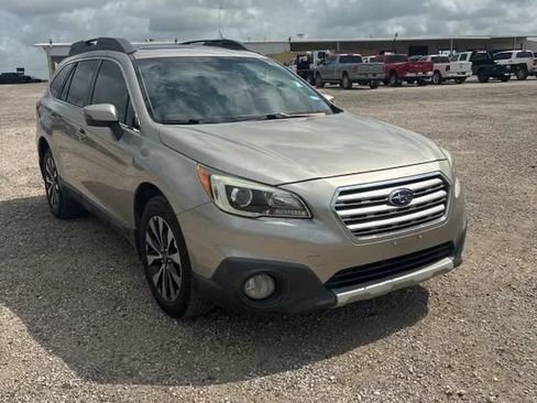 Used 2015 Subaru Outback 3.6R Limited AWD/4WD image 12