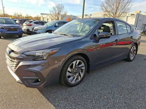 Certified 2025 Subaru Legacy Limited image 4