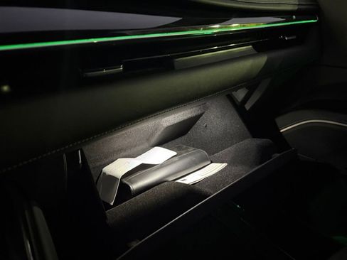 Used 2023 Cadillac Escalade Sport image 23