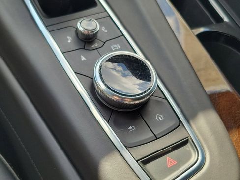 Used 2022 Cadillac Escalade Sport Platinum image 30