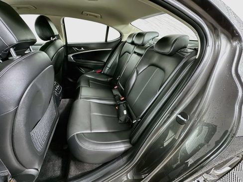 Used 2023 Genesis G70 2.0T AWD/4WD image 26