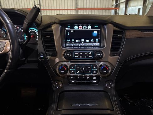 Used 2018 GMC Yukon Denali AWD/4WD image 32