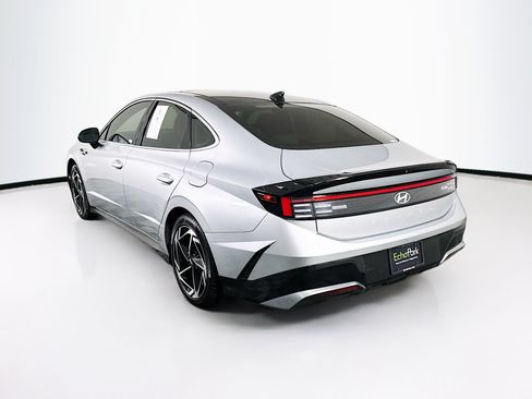 Used 2024 Hyundai Sonata SEL w/ Convenience Package FWD image 5