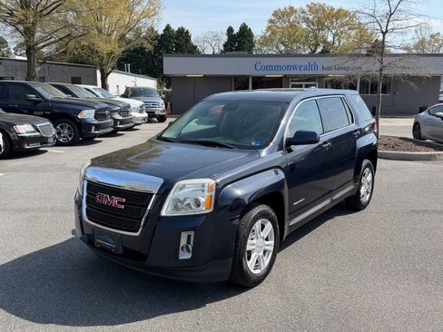 Used 2015 GMC Terrain SLE FWD image 2