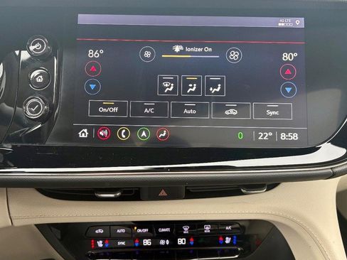 Used 2021 Buick Envision Avenir image 28