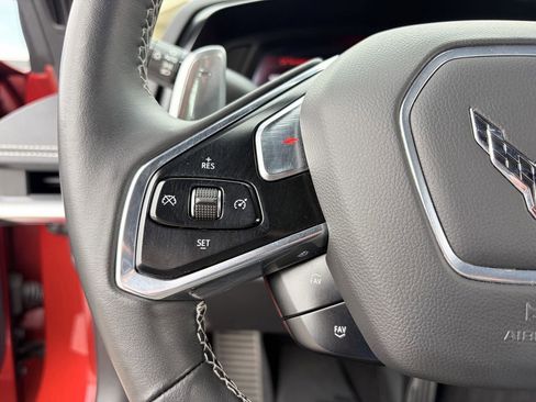 Used 2022 Chevrolet Corvette Stingray Preferred Cpe w/ Z51 Performance Package RWD image 18
