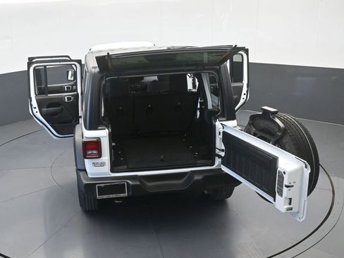 Used 2024 Jeep Wrangler Sport S image 60