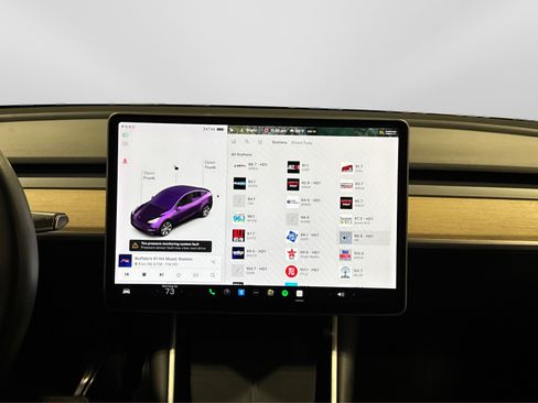 Used 2020 Tesla Model Y Long Range image 27