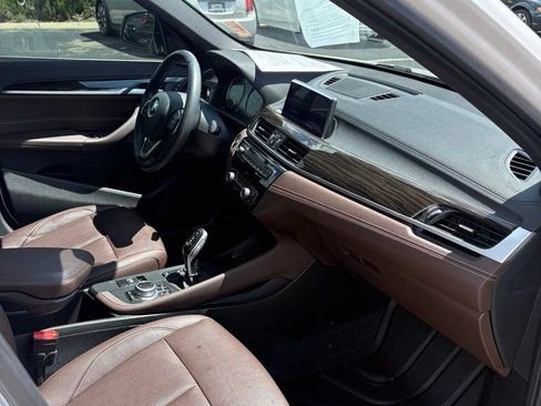 Used 2021 BMW X1 xDrive28i w/ Premium Package AWD/4WD image 11