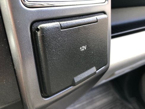 Used 2017 Ford F150 XLT w/ Equipment Group 301A Mid AWD/4WD image 31
