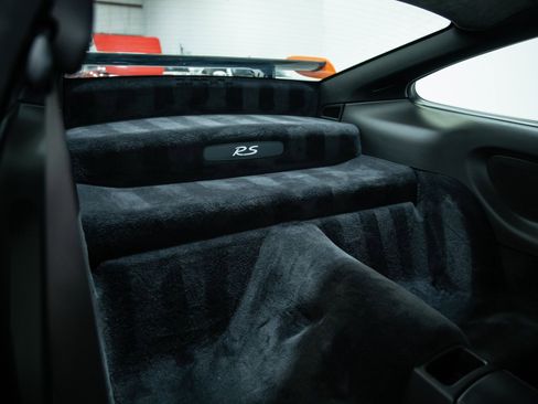 Used 2007 Porsche 911 GT3 RS RWD image 40