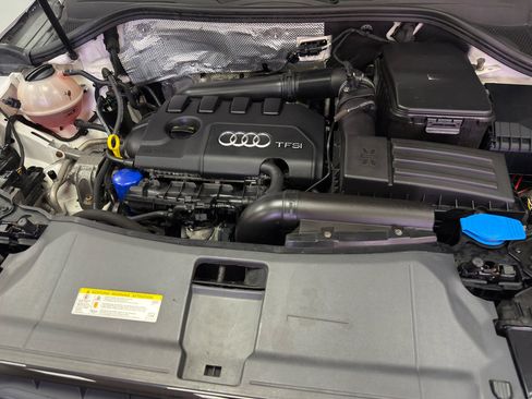 Used 2017 Audi Q3 2.0T Prestige w/ Prestige Package image 36