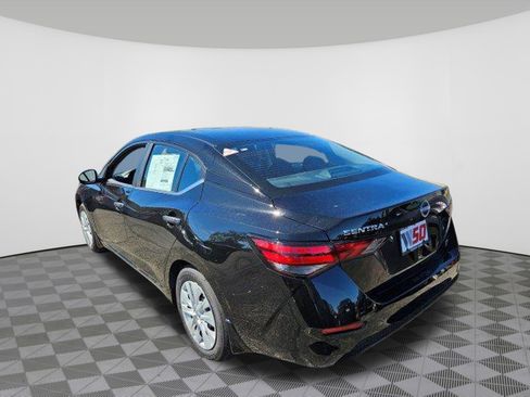 Used 2025 Nissan Sentra S image 15
