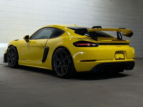 Certified 2025 Porsche 718 Cayman GT4 RS RWD image 3