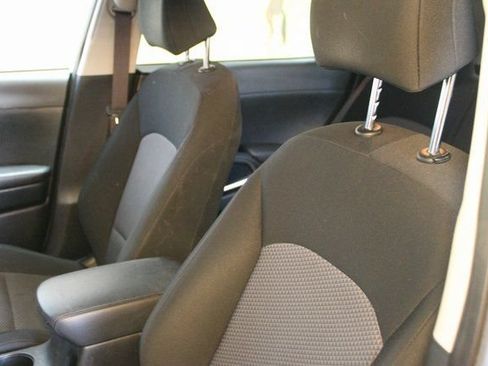 Used 2022 Kia Soul LX w/ Technology Package FWD image 16