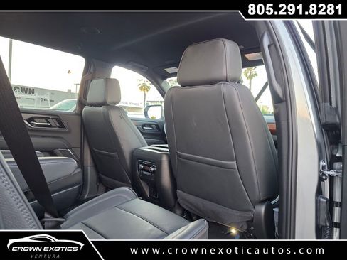 Used 2025 GMC Yukon XL Denali image 24