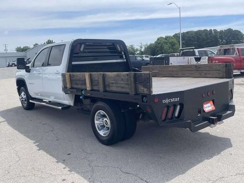 Used 2022 Chevrolet Silverado 3500 LT w/ Remote Start Package AWD/4WD image 7