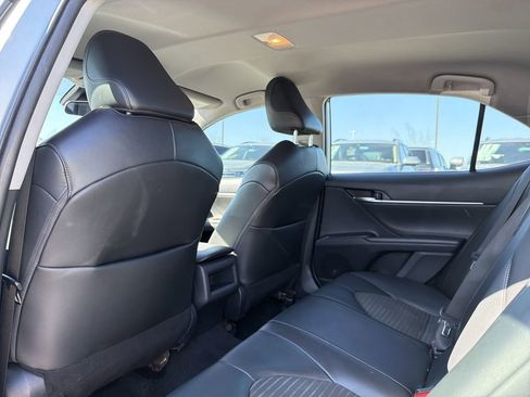 Used 2022 Toyota Camry SE FWD image 13