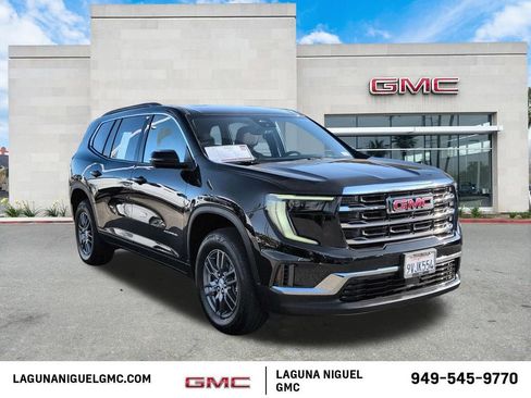 Certified 2026 GMC Acadia Elevation FWD image 3