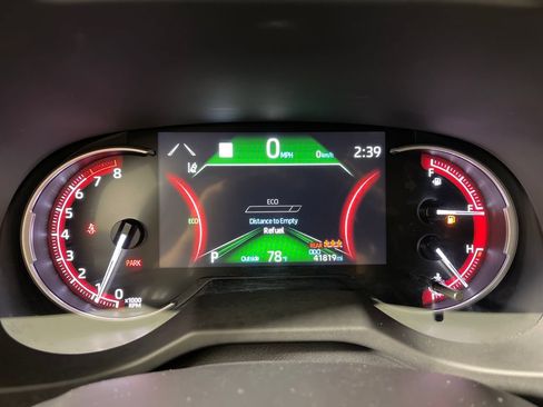 Certified 2025 Toyota RAV4 LE FWD image 18