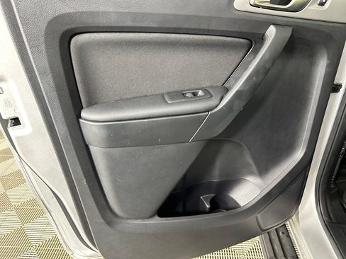 Used 2019 Ford Ranger XLT w/ Equipment Group 301A Mid AWD/4WD image 17