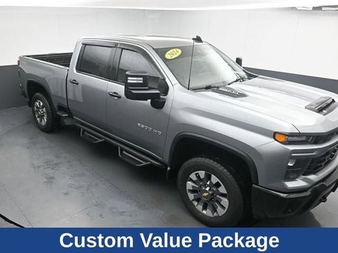 Used 2024 Chevrolet Silverado 2500 Custom w/ Custom Value Package image 20