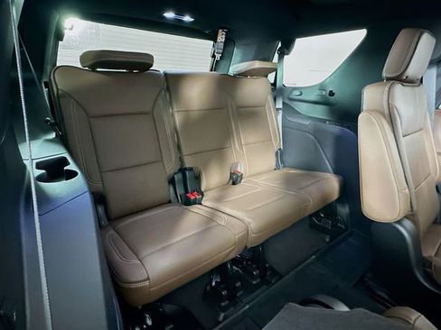 New 2026 Chevrolet Tahoe High Country w/ LPO, Illumination Package image 29