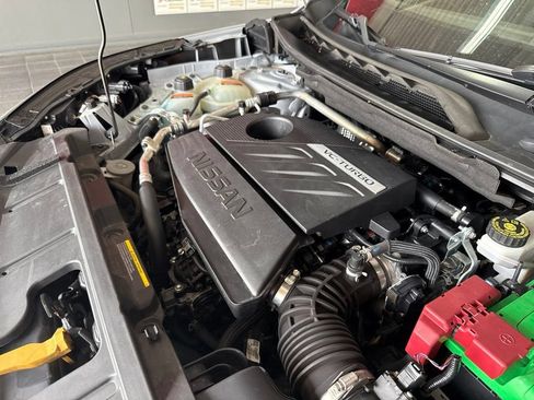 Certified 2023 Nissan Rogue SV FWD image 31