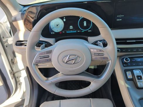 Used 2024 Hyundai Palisade Limited image 9