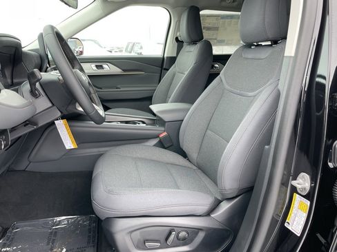 New 2026 Ford Explorer Active image 7