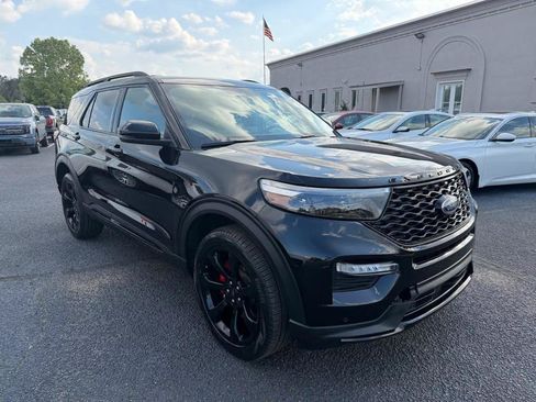 Used 2023 Ford Explorer ST w/ Equipment Group 401A AWD/4WD image 4