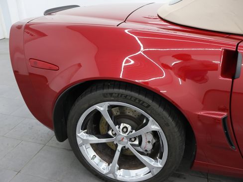 Used 2011 Chevrolet Corvette Grand Sport w/ Preferred Equipment Group RWD image 62