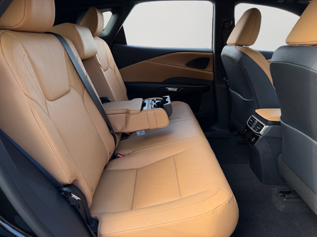 New 2026 Lexus RX 350 AWD/4WD image 6