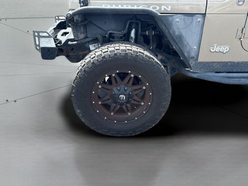 Used 2005 Jeep Wrangler Rubicon AWD/4WD image 17