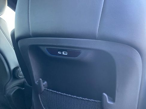 New 2026 Chrysler Pacifica Select image 14