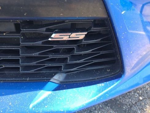 Used 2016 Chevrolet Camaro SS image 9