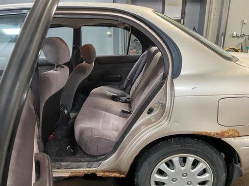 Used 1995 Toyota Corolla DX image 23