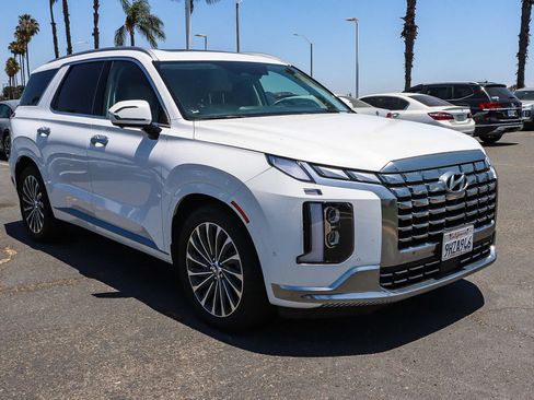 Used 2024 Hyundai Palisade Calligraphy FWD image 11
