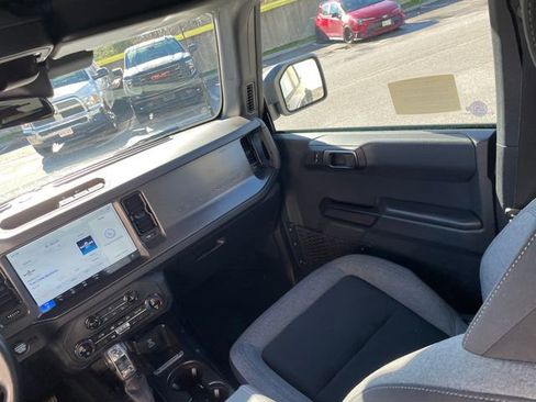 Used 2025 Ford Bronco Big Bend image 22