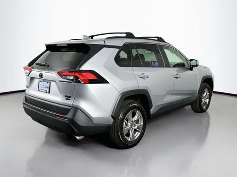 Certified 2025 Toyota RAV4 XLE AWD/4WD image 7