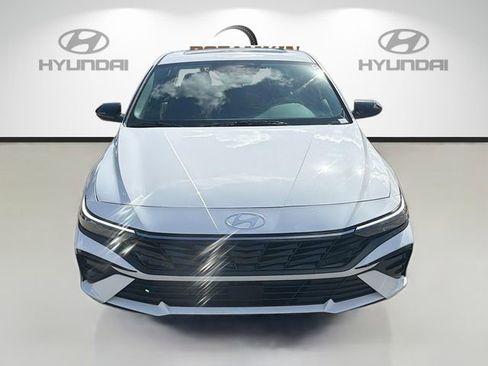 New 2026 Hyundai Elantra SEL Sport Premium FWD image 2