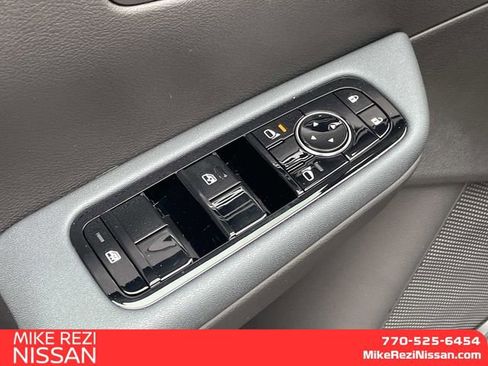 New 2026 Nissan Leaf image 10