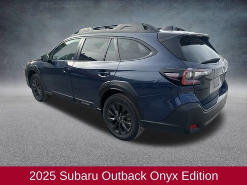 Used 2025 Subaru Outback Onyx Edition image 3