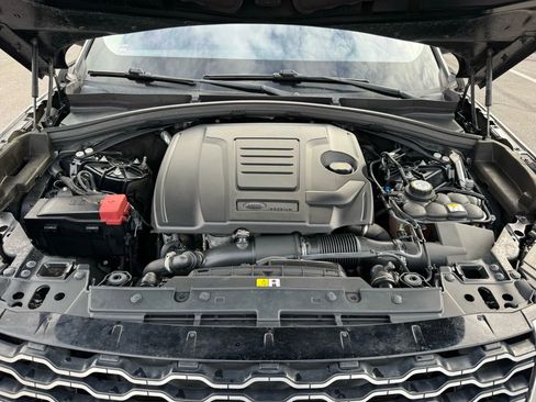 Used 2020 Land Rover Range Rover Velar S image 35